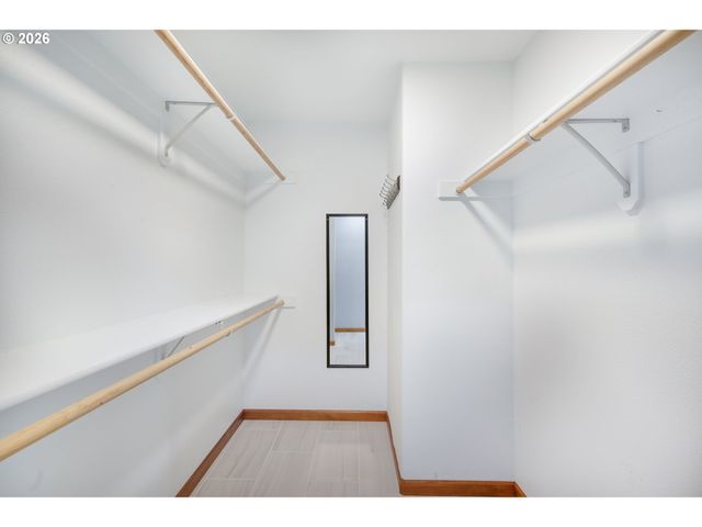20245 Sw COMANCHE Ter, Tualatin, OR 97062