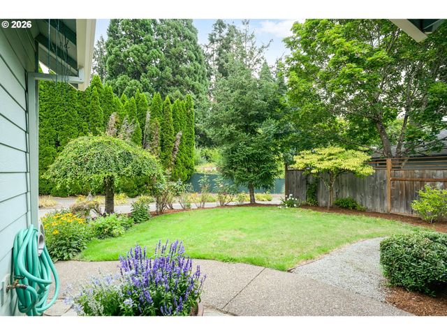20245 Sw COMANCHE Ter, Tualatin, OR 97062