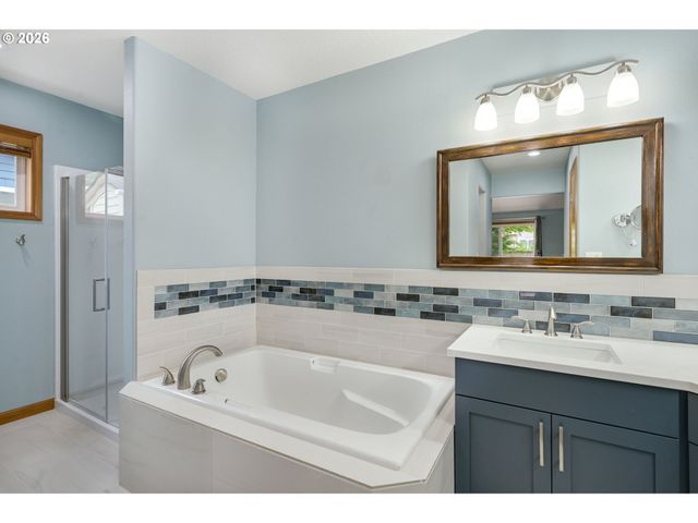 20245 Sw COMANCHE Ter, Tualatin, OR 97062