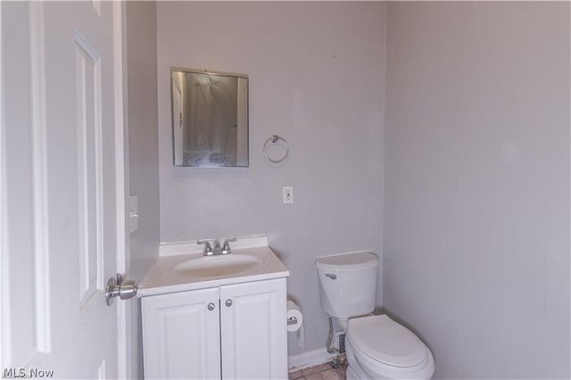 13512 Edgewood Avenue, Cleveland, OH 44105