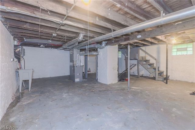 13512 Edgewood Avenue, Cleveland, OH 44105