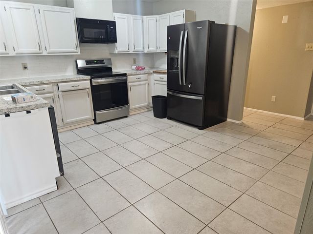5044 Crawford Drive, The Colony, TX 75056