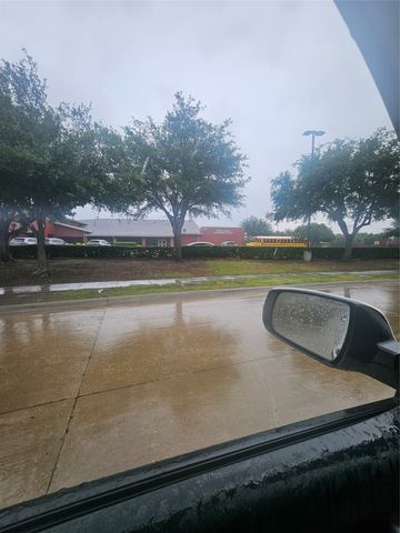 5044 Crawford Drive, The Colony, TX 75056