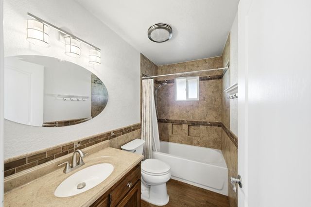 2588 Sombra Ct, Yuba City, CA 95993