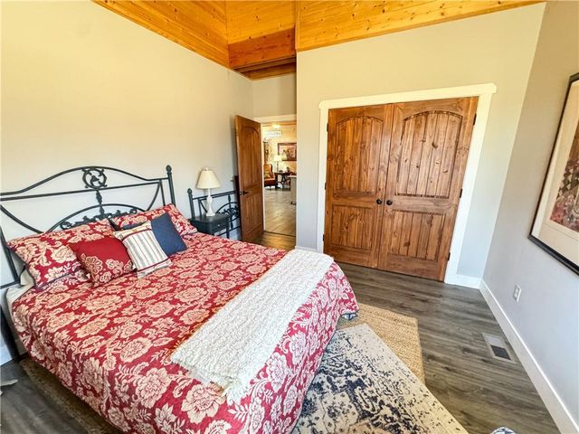 29721 S Hess Road, Harrisonville, MO 64701