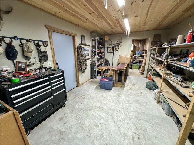 29721 S Hess Road, Harrisonville, MO 64701