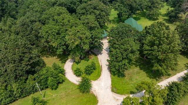 29721 S Hess Road, Harrisonville, MO 64701
