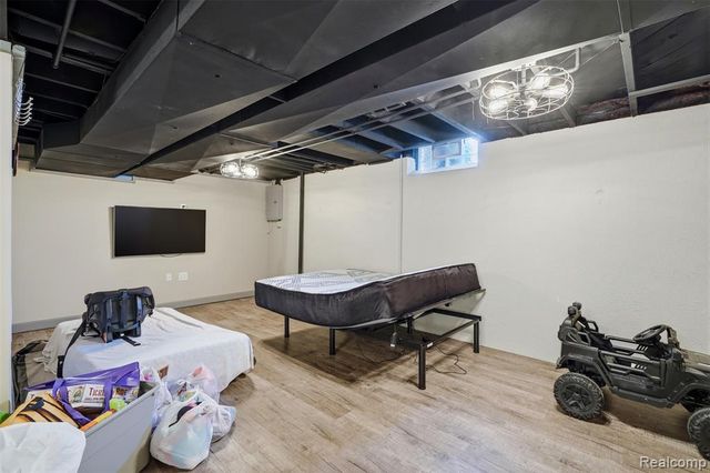 27847 Audrey Avenue, Warren, MI 48092