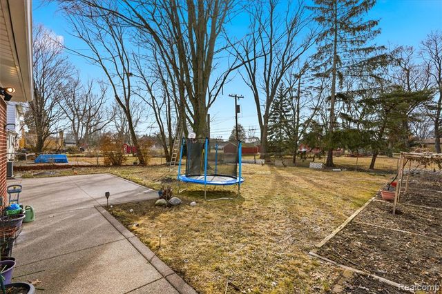 27847 Audrey Avenue, Warren, MI 48092