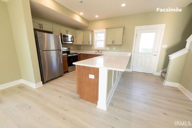 7901 S Prestwick Drive, Newberry, IN 47449