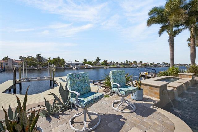 5401 PILOTS PLACE, New Port Richey, FL 34652