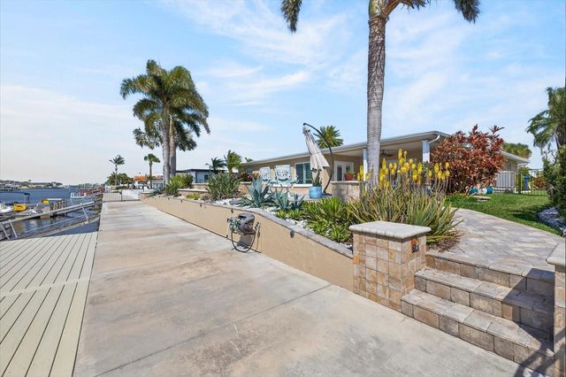 5401 PILOTS PLACE, New Port Richey, FL 34652