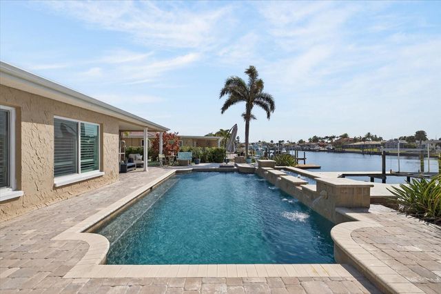 5401 PILOTS PLACE, New Port Richey, FL 34652