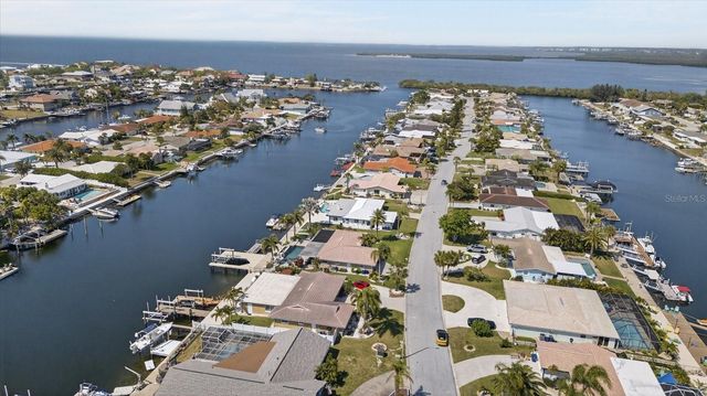 5401 PILOTS PLACE, New Port Richey, FL 34652