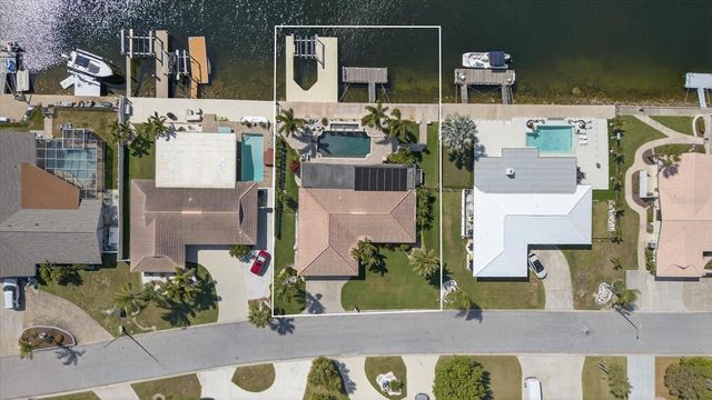 5401 PILOTS PLACE, New Port Richey, FL 34652