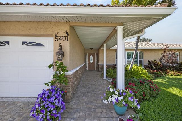 5401 PILOTS PLACE, New Port Richey, FL 34652