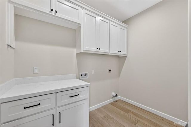 910 Trinity Street, Alamo, TX 78516