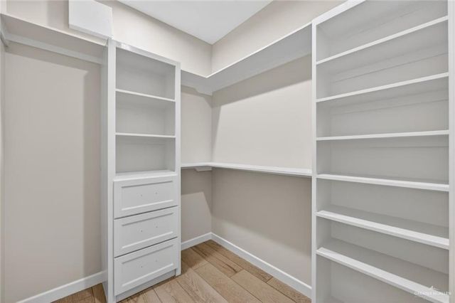 910 Trinity Street, Alamo, TX 78516