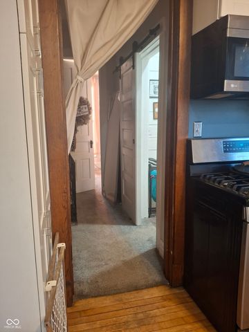 102 N Warren Street, West Lebanon, IN 47991