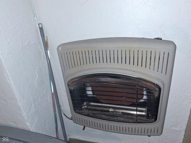 102 N Warren Street, West Lebanon, IN 47991