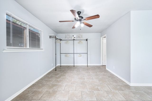 139 W ACADEMY ST, San Antonio, TX 78226