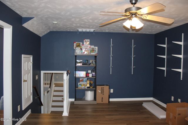 305 Trappers Road, Hubert, NC 28539