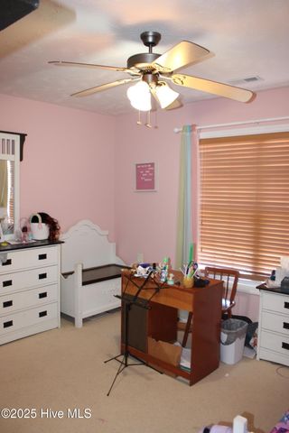 305 Trappers Road, Hubert, NC 28539