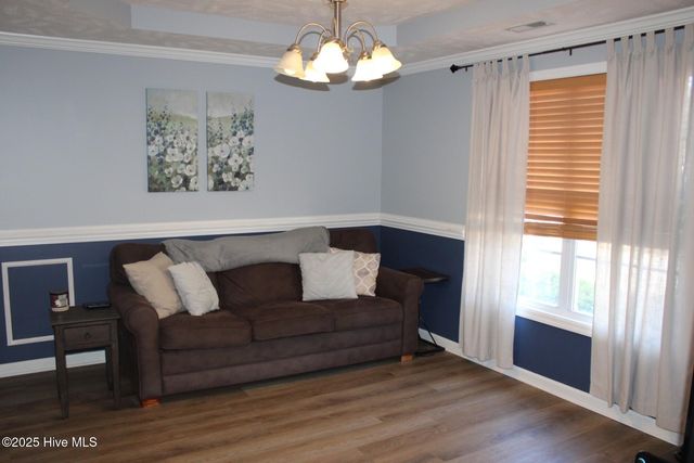 305 Trappers Road, Hubert, NC 28539