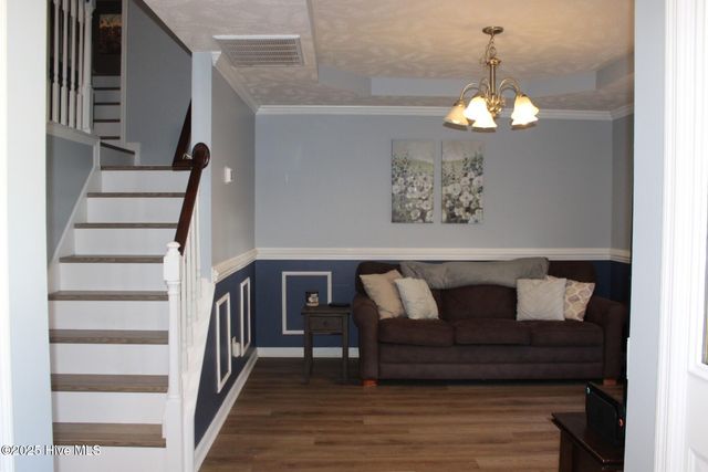 305 Trappers Road, Hubert, NC 28539