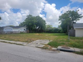7404 INGLESIDE DRIVE, Port Richey, FL 34668
