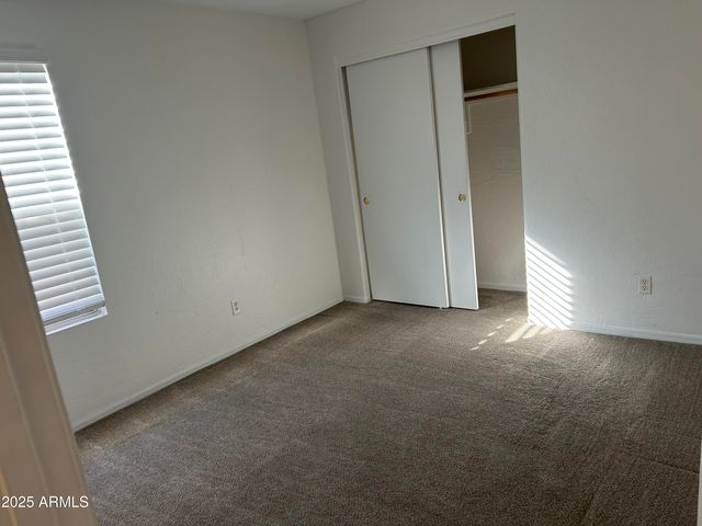 2221 E UNION HILLS Drive 165, Phoenix, AZ 85024