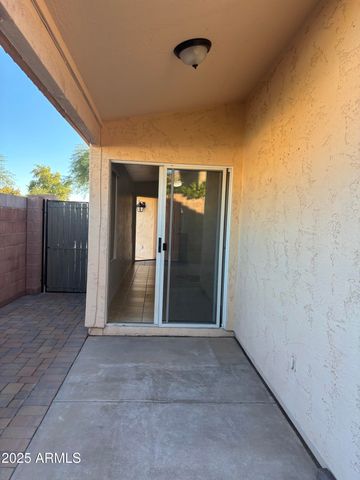 2221 E UNION HILLS Drive 165, Phoenix, AZ 85024