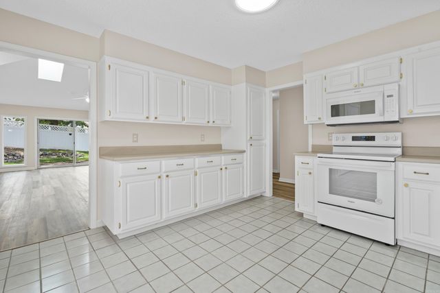 103 Forest View Circle, Hot Springs, AR 71913