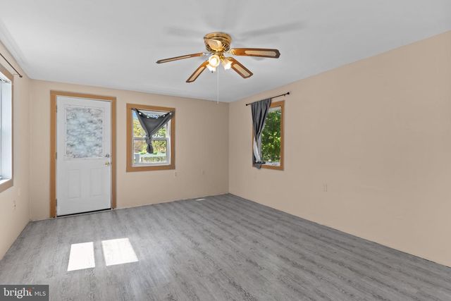 129 BLAKE AVE, Jenkintown, PA 19046