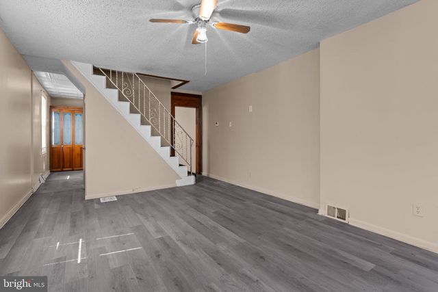 129 BLAKE AVE, Jenkintown, PA 19046