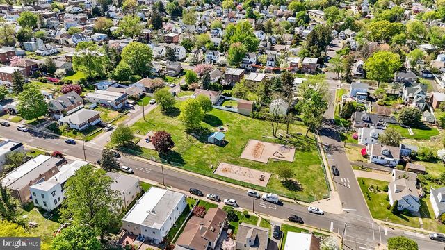 129 BLAKE AVE, Jenkintown, PA 19046