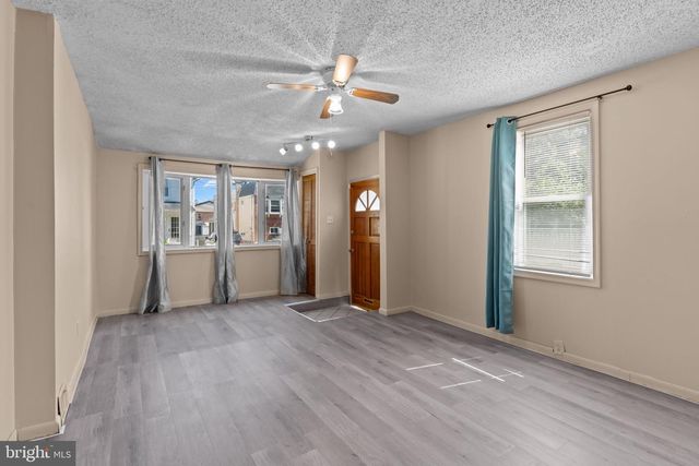 129 BLAKE AVE, Jenkintown, PA 19046