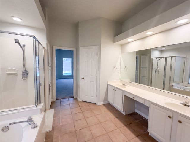 6 Cimarron Court, Trophy Club, TX 76262