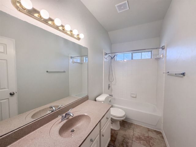 6 Cimarron Court, Trophy Club, TX 76262