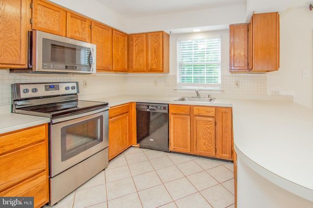 632 LIONS GATE LN, Odenton, MD 21113