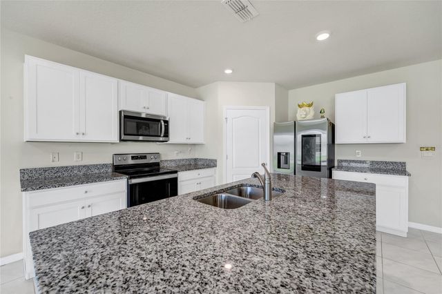 529 TALISI LOOP, St Cloud, FL 34771