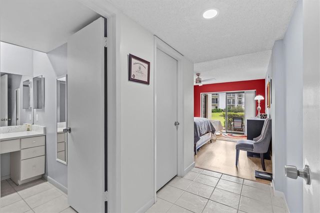 308 MARINER DRIVE 308, Tarpon Springs, FL 34689