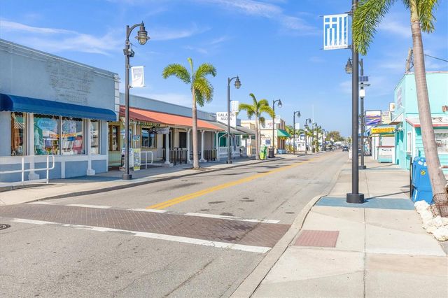 308 MARINER DRIVE 308, Tarpon Springs, FL 34689