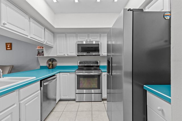 308 MARINER DRIVE 308, Tarpon Springs, FL 34689