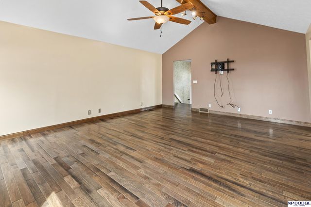 11123 Washington Street, Omaha, NE 68137