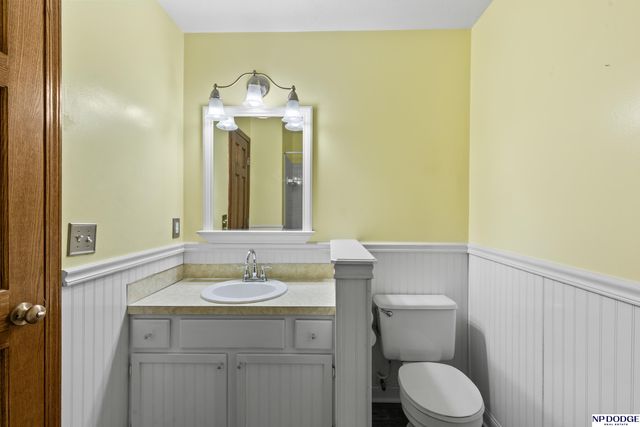 11123 Washington Street, Omaha, NE 68137