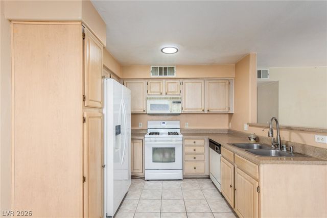 5710 East Tropicana Avenue 1146, Las Vegas, NV 89122