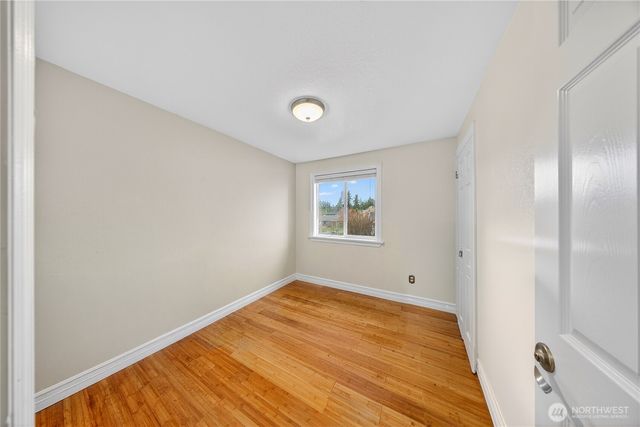 861 NW Haslo Pl, Oak Harbor, WA 98277