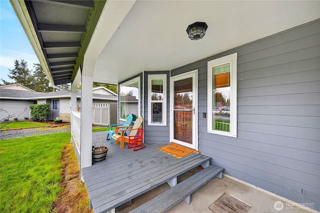 861 NW Haslo Pl, Oak Harbor, WA 98277