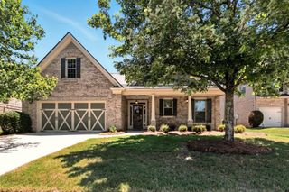 983 Spanish Moss Trail, Loganville, GA 30052